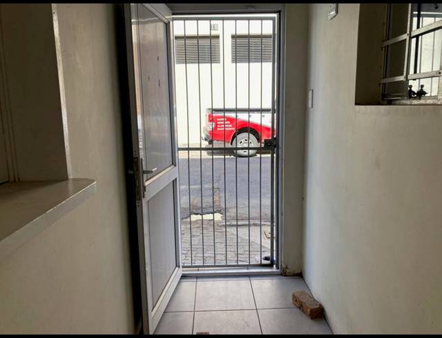 INDUSTRIAL PROPERTY TO RENT IN KORSTEN
